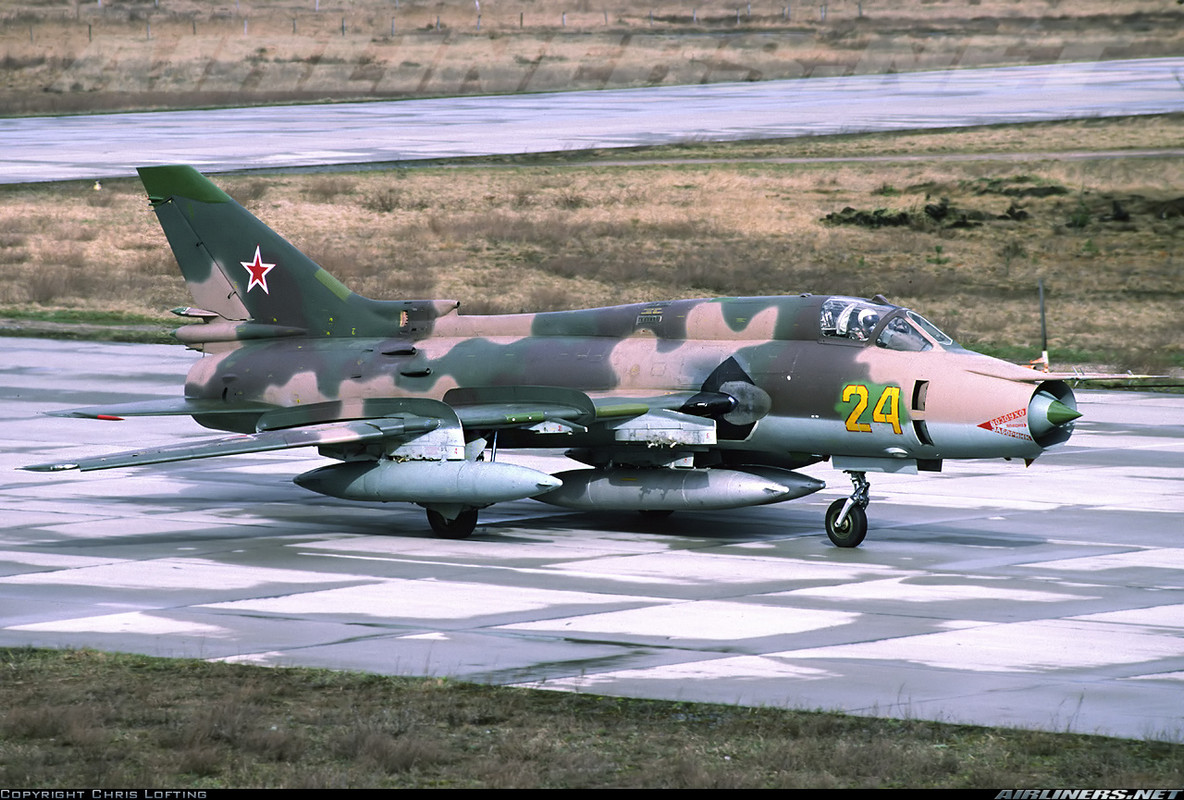 20 GvAPIB Su-17M4 24 yellow_14816