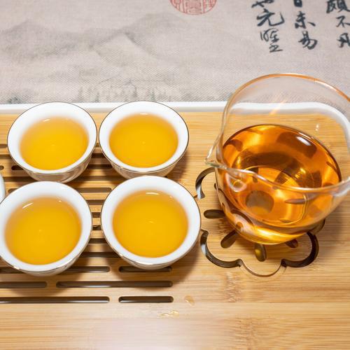 What Teaware Enhances the Delicate Charm of Yellow Tea? What Teaware Enhances the Delicate Charm of Yellow Tea?