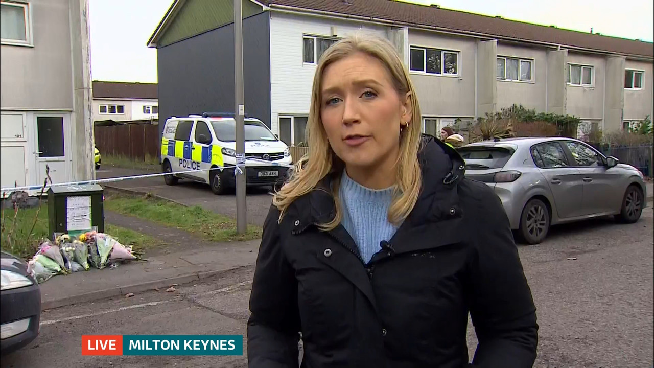 ITV Lunchtime News_20230201_13301355.ts_snapshot_10.44.112