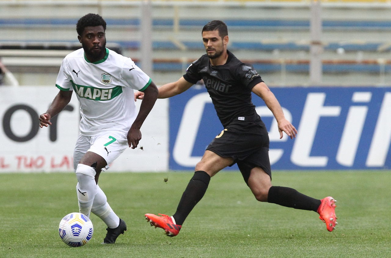 Sassuolo vs Parma, 21h00 ngày 03/01