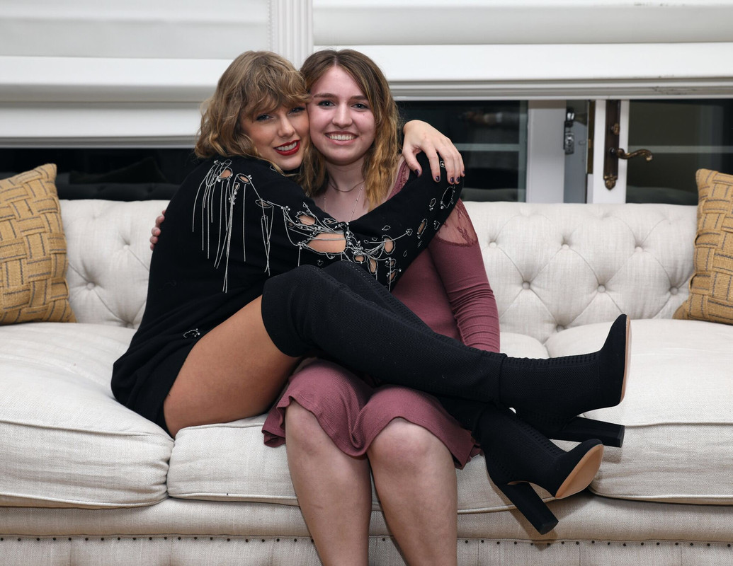 taylor-swift-reputation-secret-sessions-at-her-home-in-rhode-isl