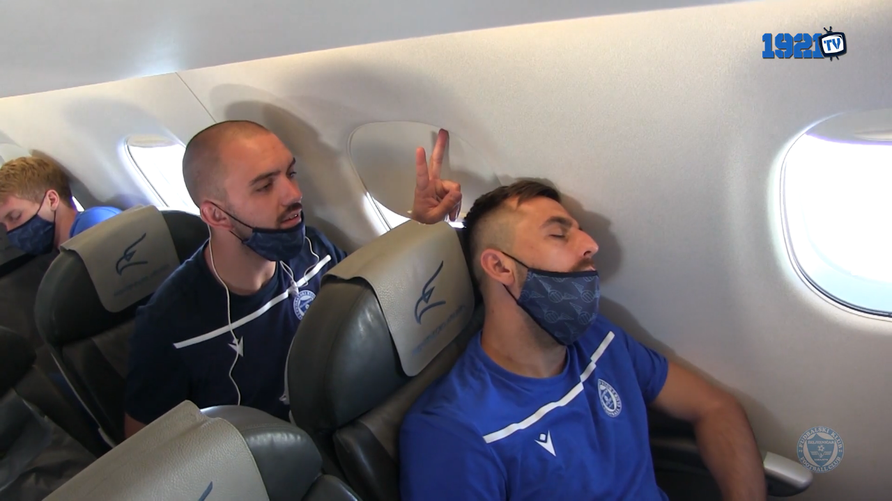 B628D9FD-05AF-43F7-BCB3-C0692B177DB6