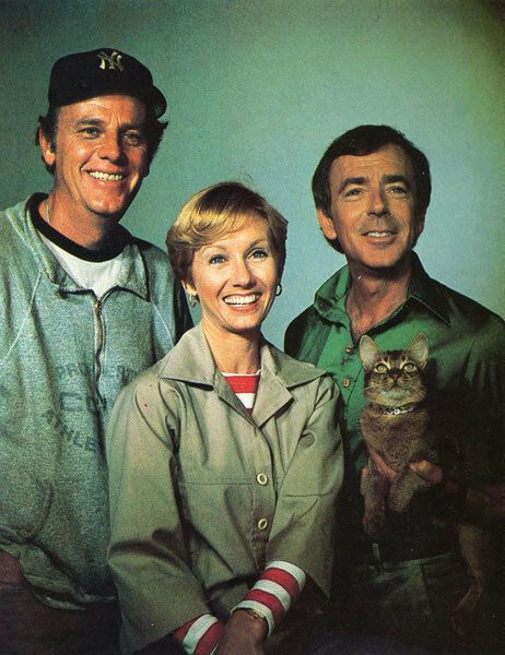 01-The-Cat-From-Outer-Space-6