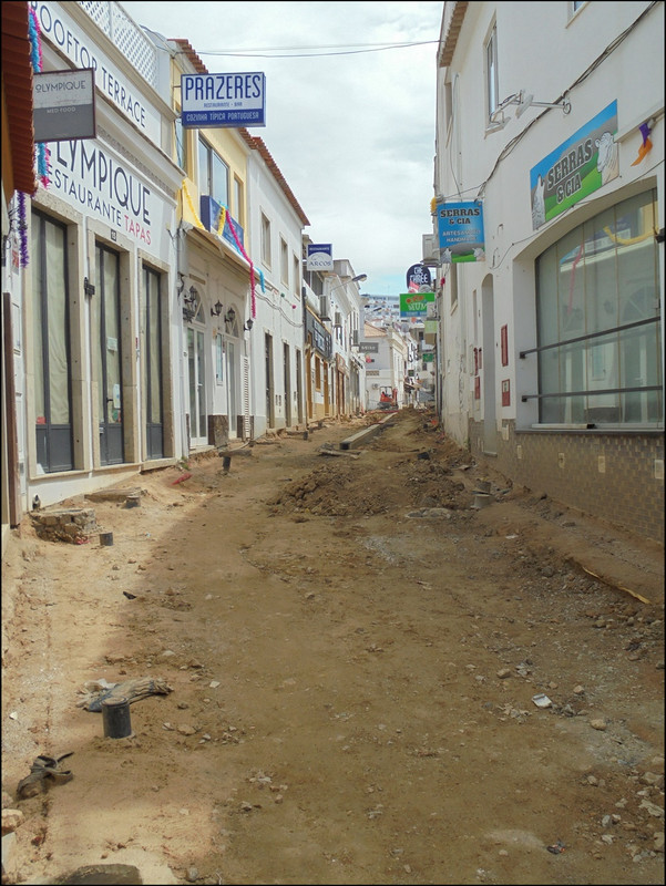 Albufeira-Rua-Alves Correia-120421 (6)