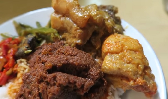 Sajian kuliner di Rumah Makan Sepakat.