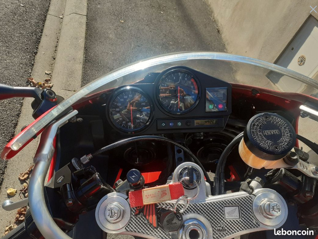 A9B62774-1199-46EC-94E6-CD2A59E441C1