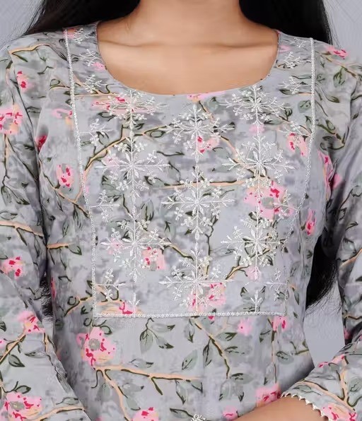 Women's Latest Design Casual Printed Grey Kurti For Office And Daily Use Color 1 (KS157)
