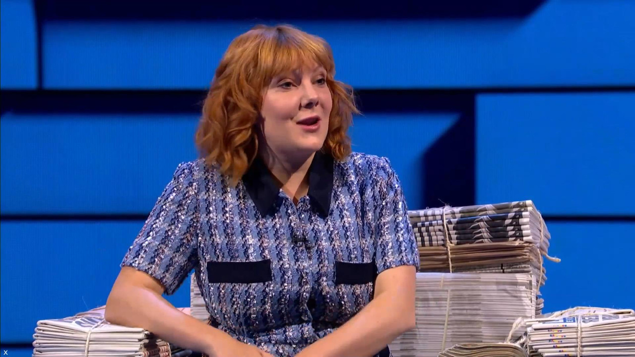 Sophie Willan 111021.mp4_snapshot_05.37_[2021.10.12_00.41.03]