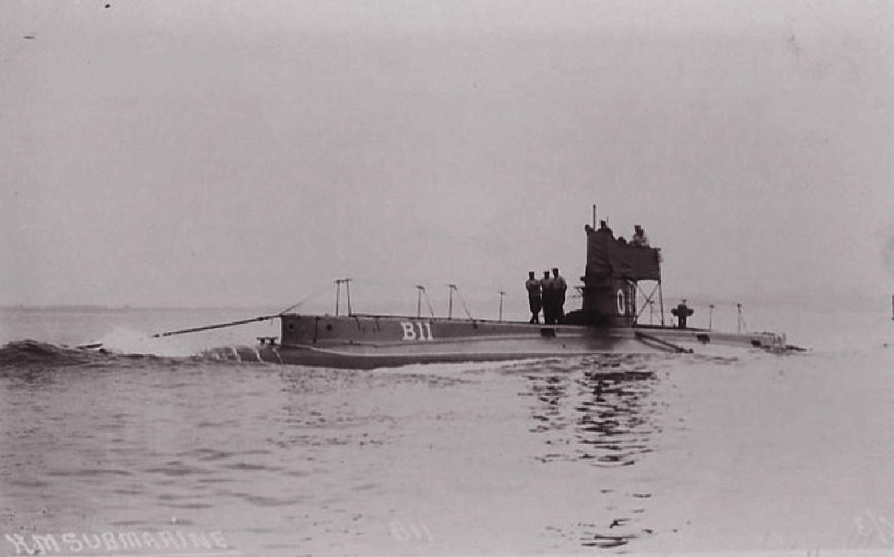 HMS B.11