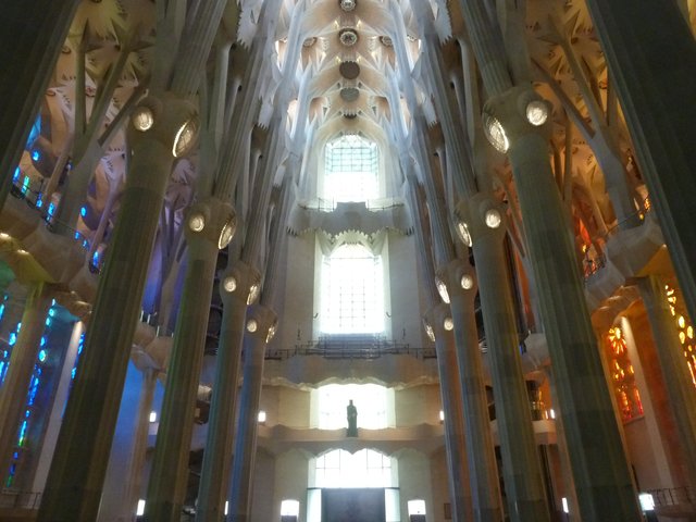 Dia 4 .- Barcelona. - Románico en Gerona. Y Modernismo en Barcelona. (11)