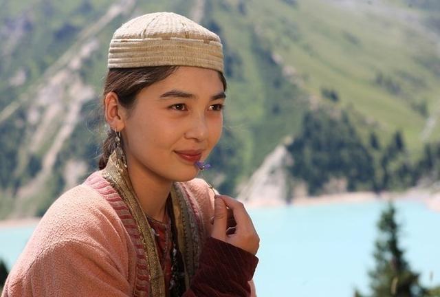 Asiya Kenesova.