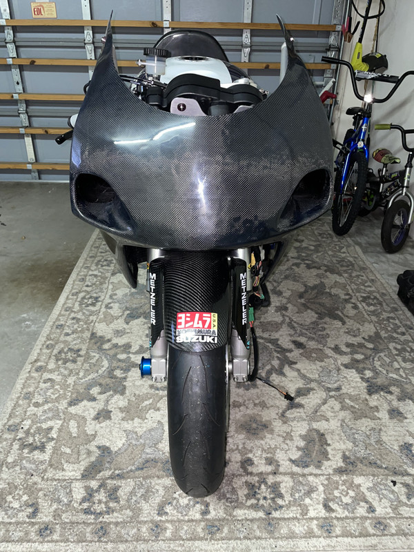 4E47771F-4AAA-4CBE-80C1-D4AE09BDBD07