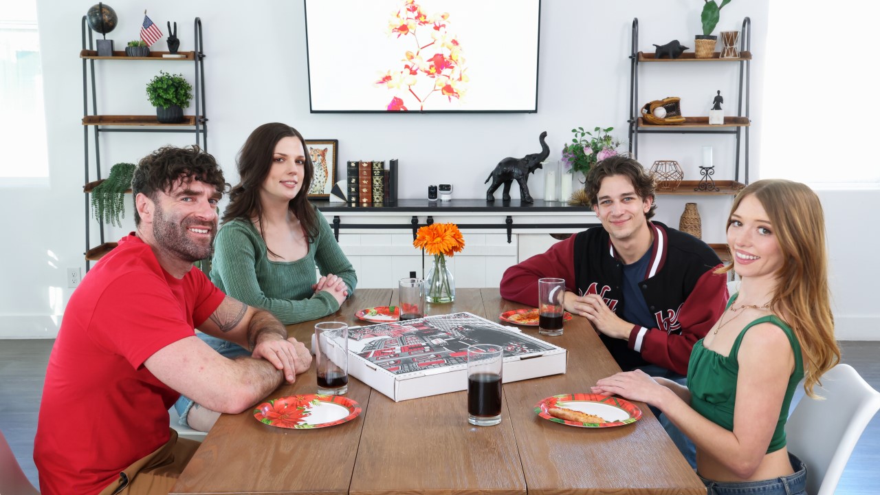 Bun In The Oven And Cake On Your Face Jasmine Banks, Dickdealer Don – Mofos – LetsPostIt