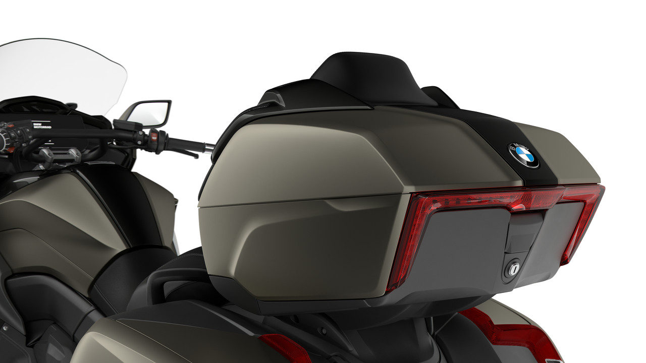 P90440594_highRes_bmw-k-1600-grand-ame