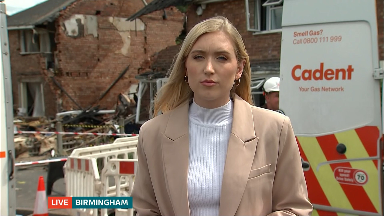 ITV Lunchtime News_20220627_13301355.ts_snapshot_04.44.345