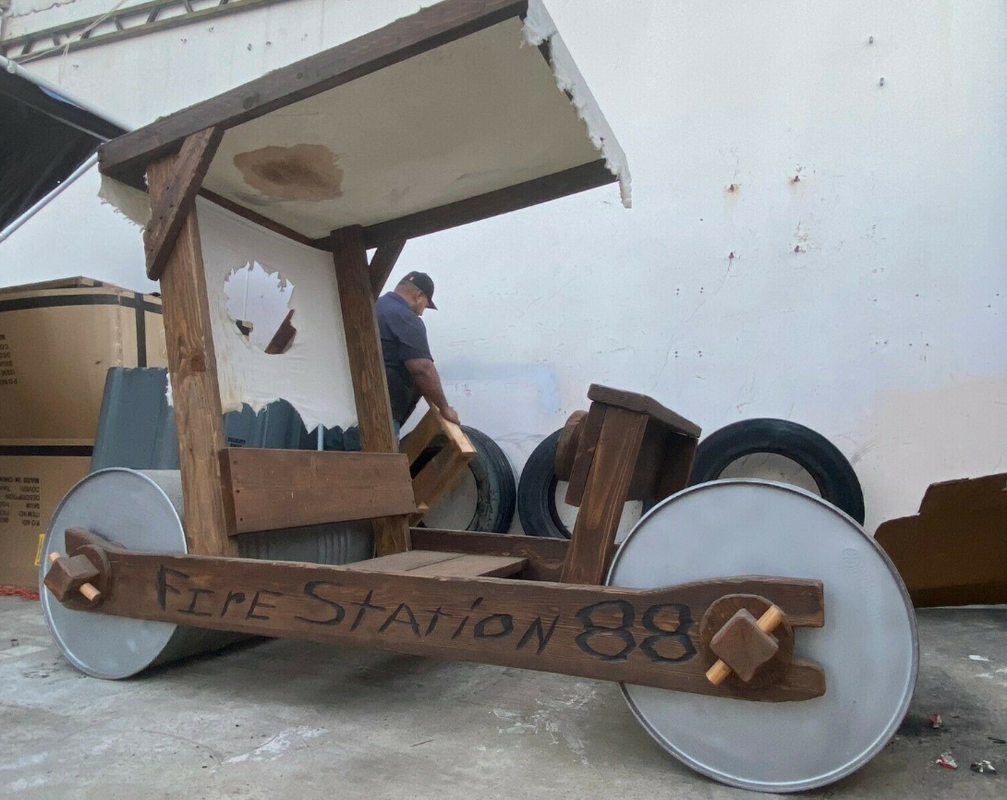 Flint-Stone-Car.png