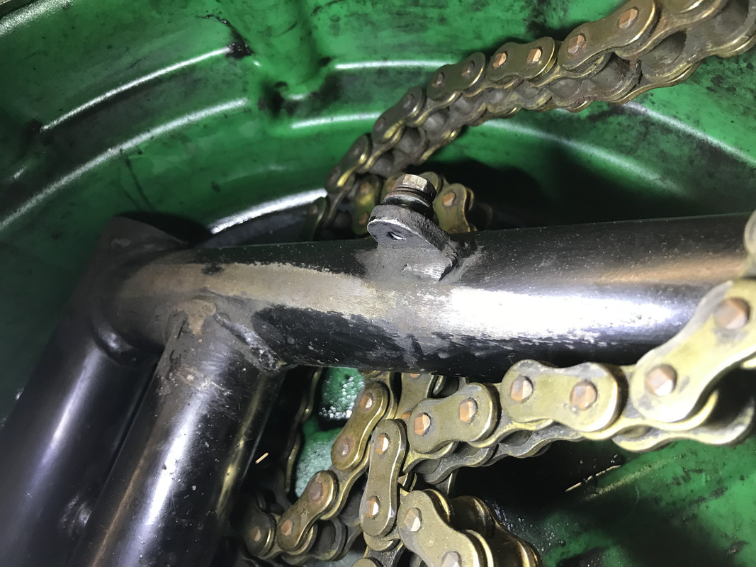 E2D56692-8C2B-4BC2-A28C-67F62076C95C