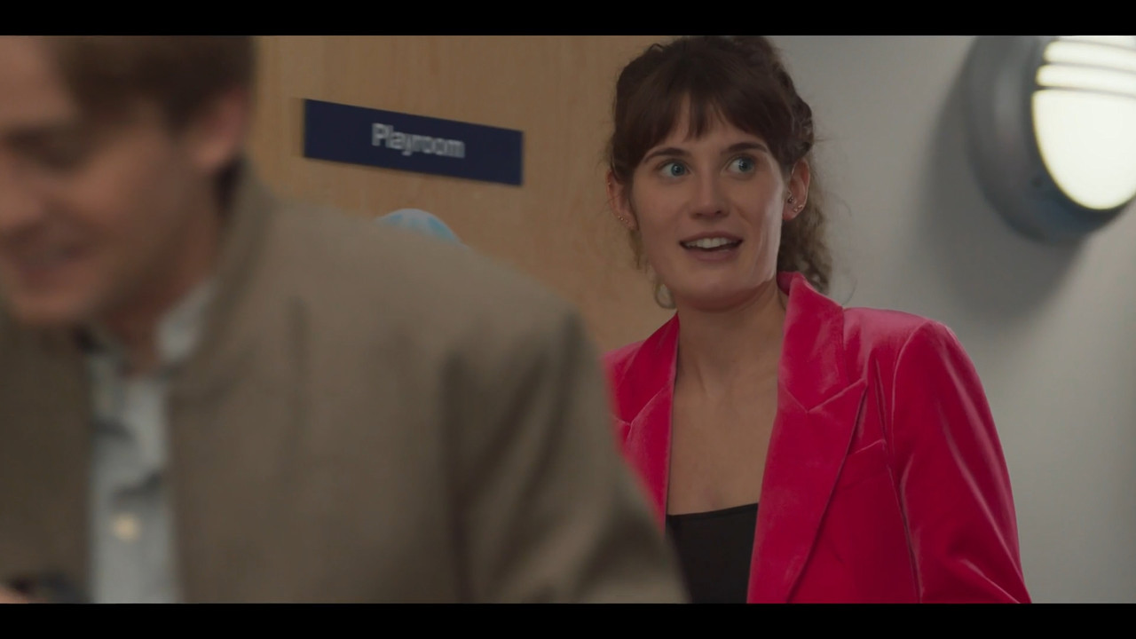 2023-04-08_21_35_BBC1_Casualty_37x26_Welcome-to-the-Warzone.mp4_snapshot_00.50.56.595