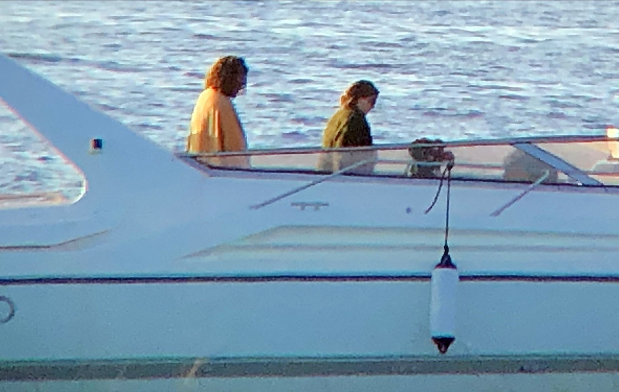 emmawatson-updates.com (72)