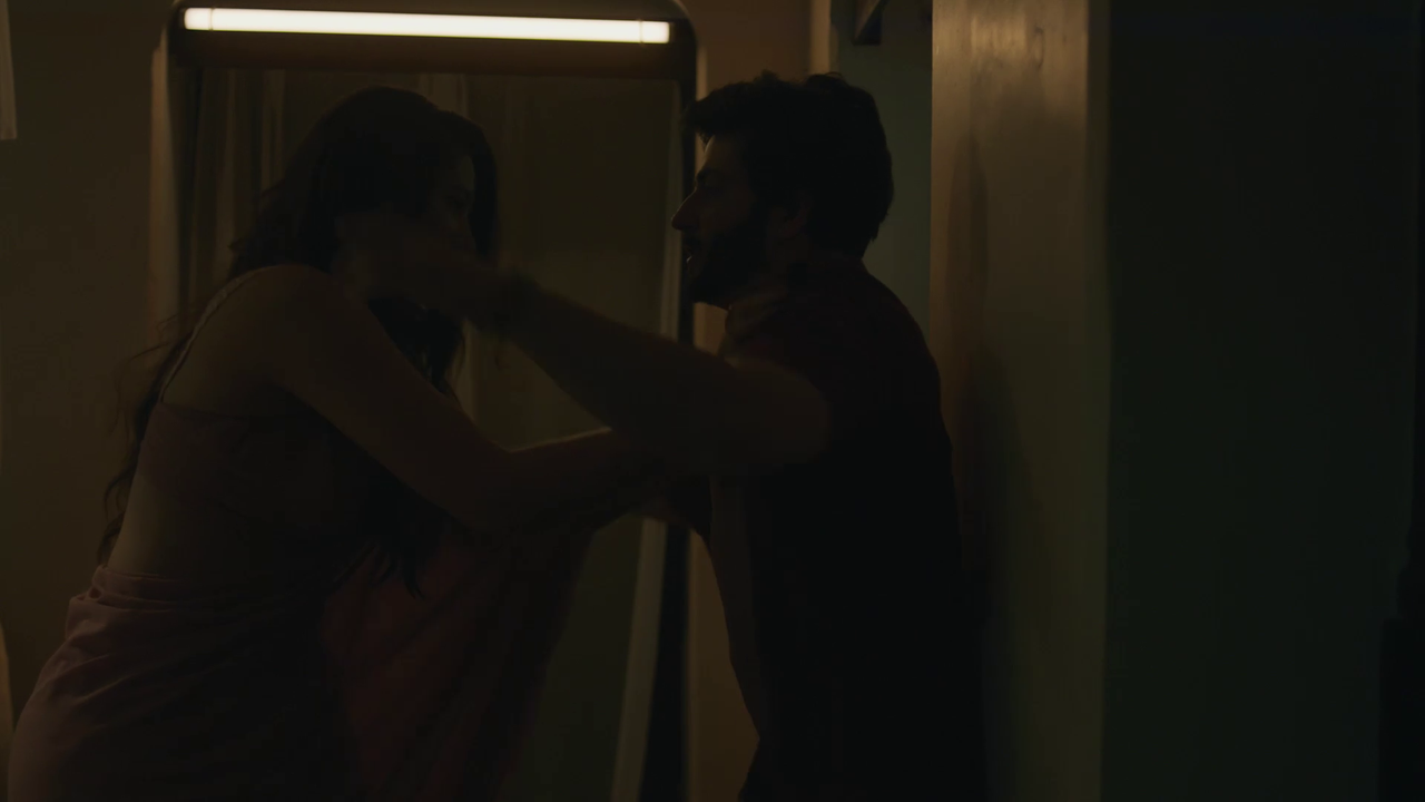 vlcsnap-2023-11-26-19h24m01s629