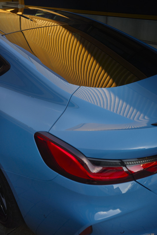 P90448605_highRes_bmw-m8-competition-c