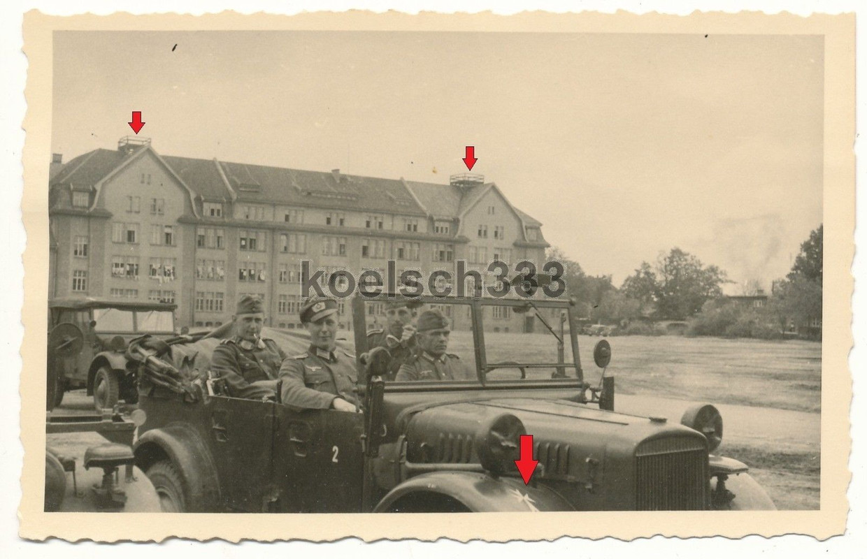 Kübelwagen PKW Kfz. 2 TKZ Kennung Nebelwerfer Abt. 3 Kaserne Flaktürme
