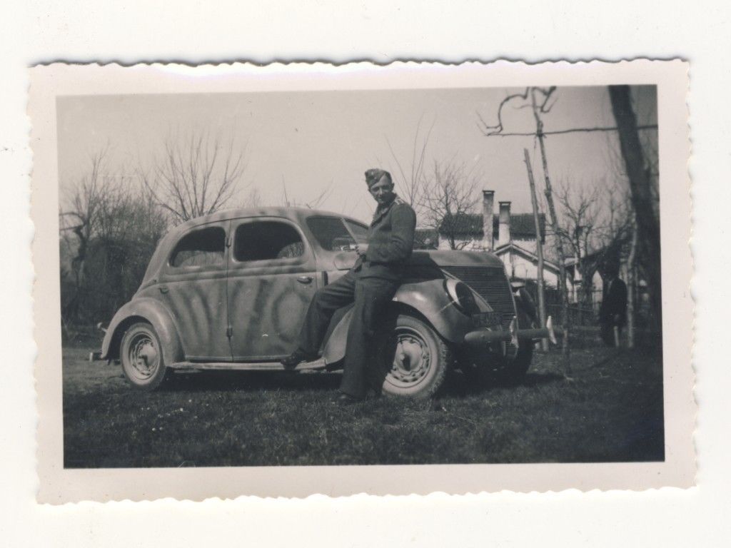 ITALIEN Südfront - Luftwaffe - BEUTE PKW - TARNU