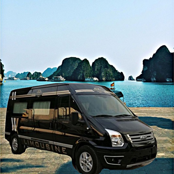 Xe Limousine Cửa Ông