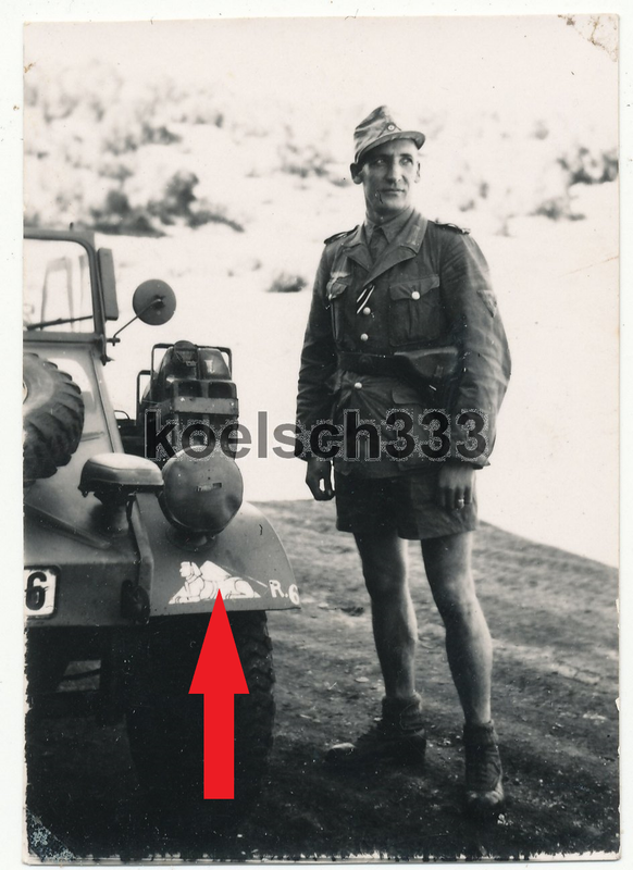 Foto VW Kübelwagen PKW mit Kennung Sphinx und Pyramide Deutsches Afrika Korps !