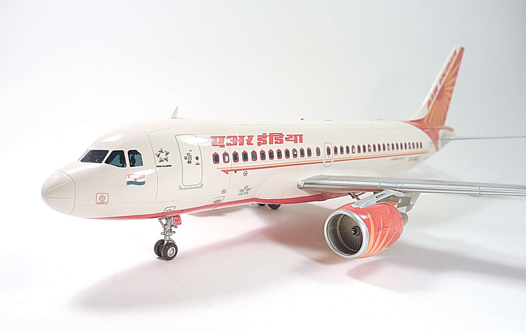 A319 Air India [Revell] 1/144 P1080674