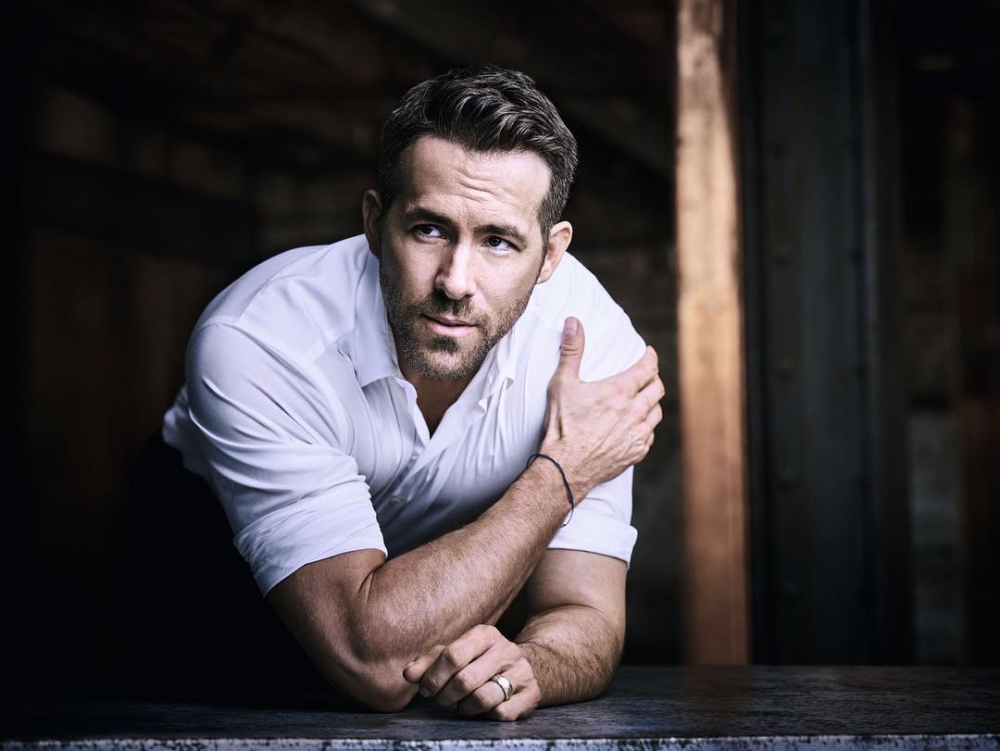 vancityreynolds-20210123-8-f6bd496100cb99fc851010642cf3010f-9231e4e2f0e1b8a8de504537411f248a.png