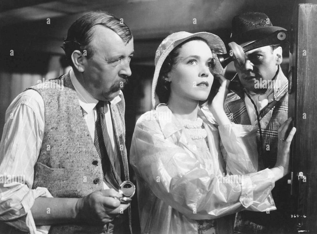 Maureen O'Sullivan 1 (The Bishop Misbehaves).