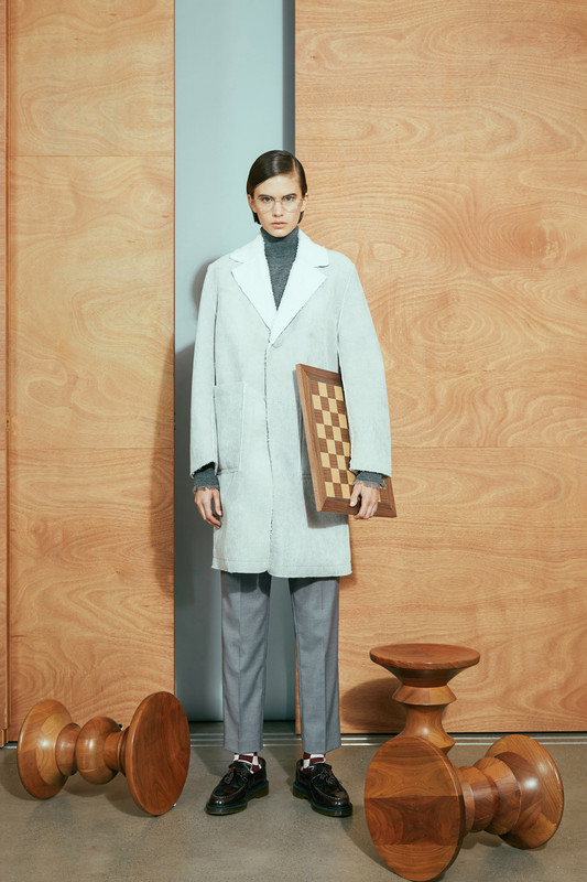 00016-karen-walker-new-york-pre-fall-19