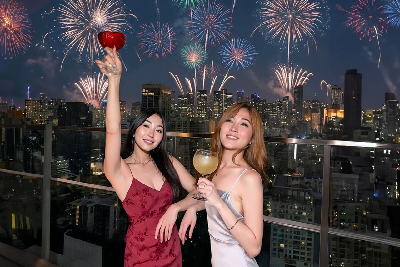 Taste, Toast, and Celebrate a Sparkling Festive Season at Carlton Hotel Bangkok Sukhumvit