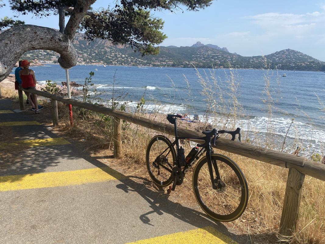 18F37681-C054-4533-8A85-2FCC971F58BC