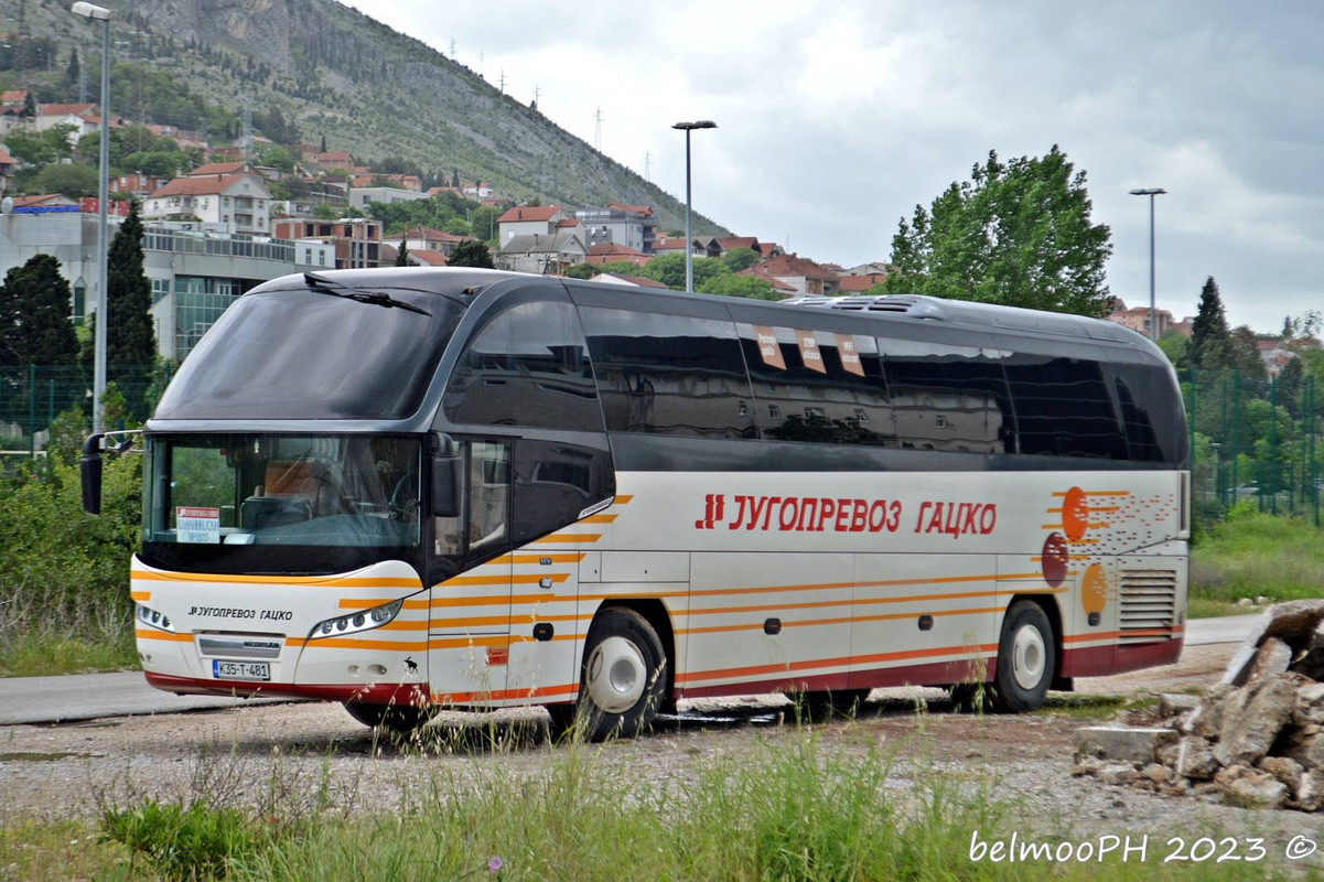 81E8055A-2675-4C12-AFEB-CE718641161D