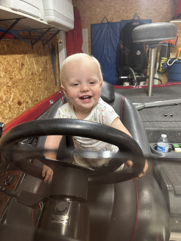 7E85BABA-EAD8-4939-8363-DEAA6907813D