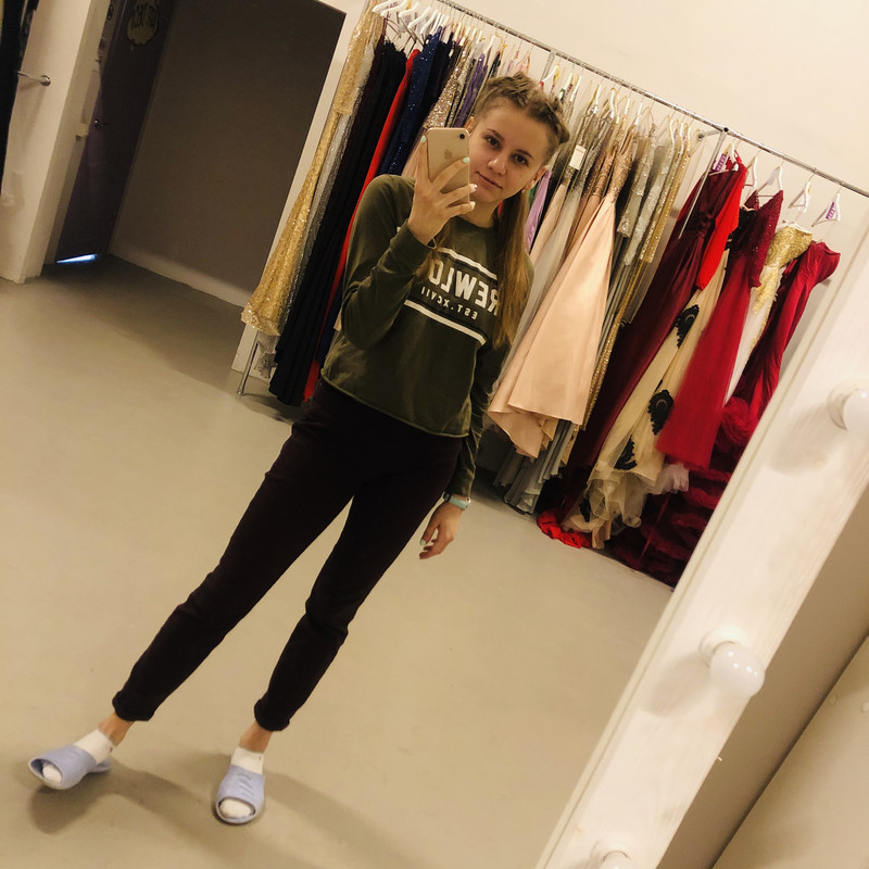 090DE0ED-C123-4A97-A4DD-BF3970ACA29D