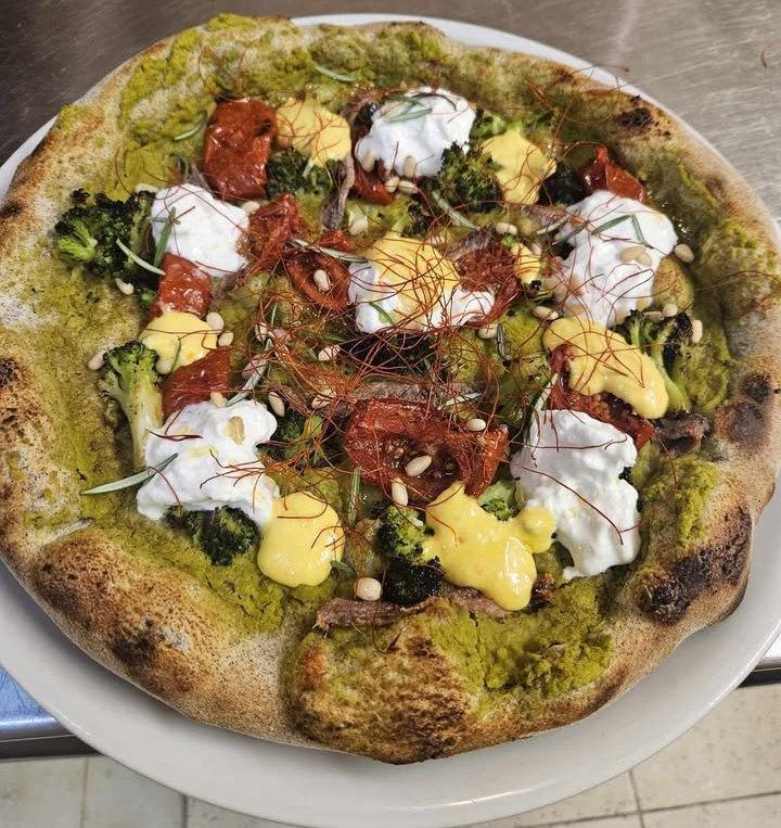 Civico 25: Eugenio Iannella Porta a Castel Bolognese il Titolo di Vice Campione del Mondo della Pizza Classica