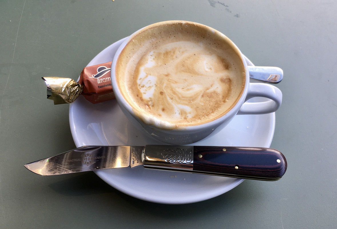 879AB1AD-CD23-417E-9548-CE11D8546017