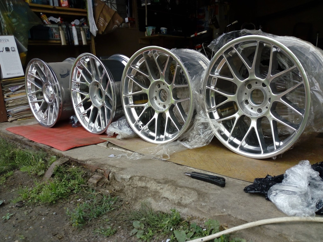 CCBA2393-531A-47AE-8C9C-1B68F10F34ED