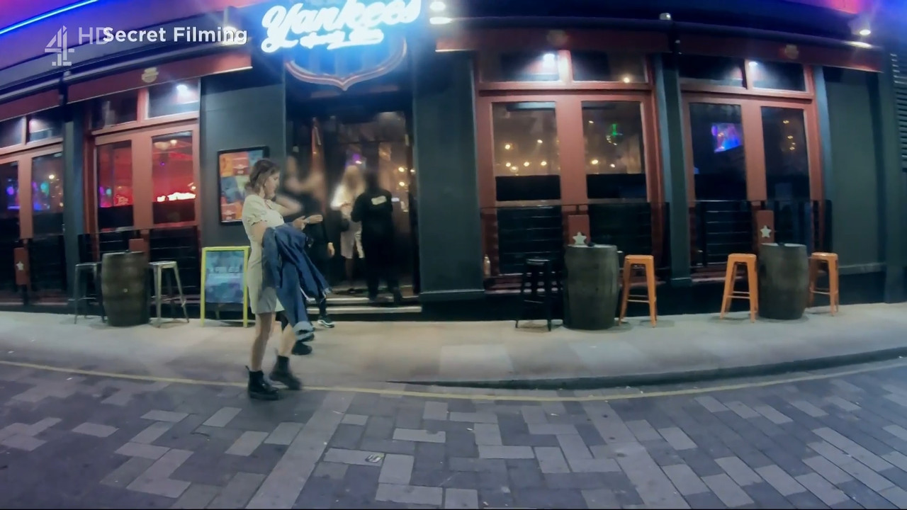 2022-12-12_23_00_Chan4_Undercover-Sexual-Harassment-The-Truth.mp4_snapshot_08.57.784