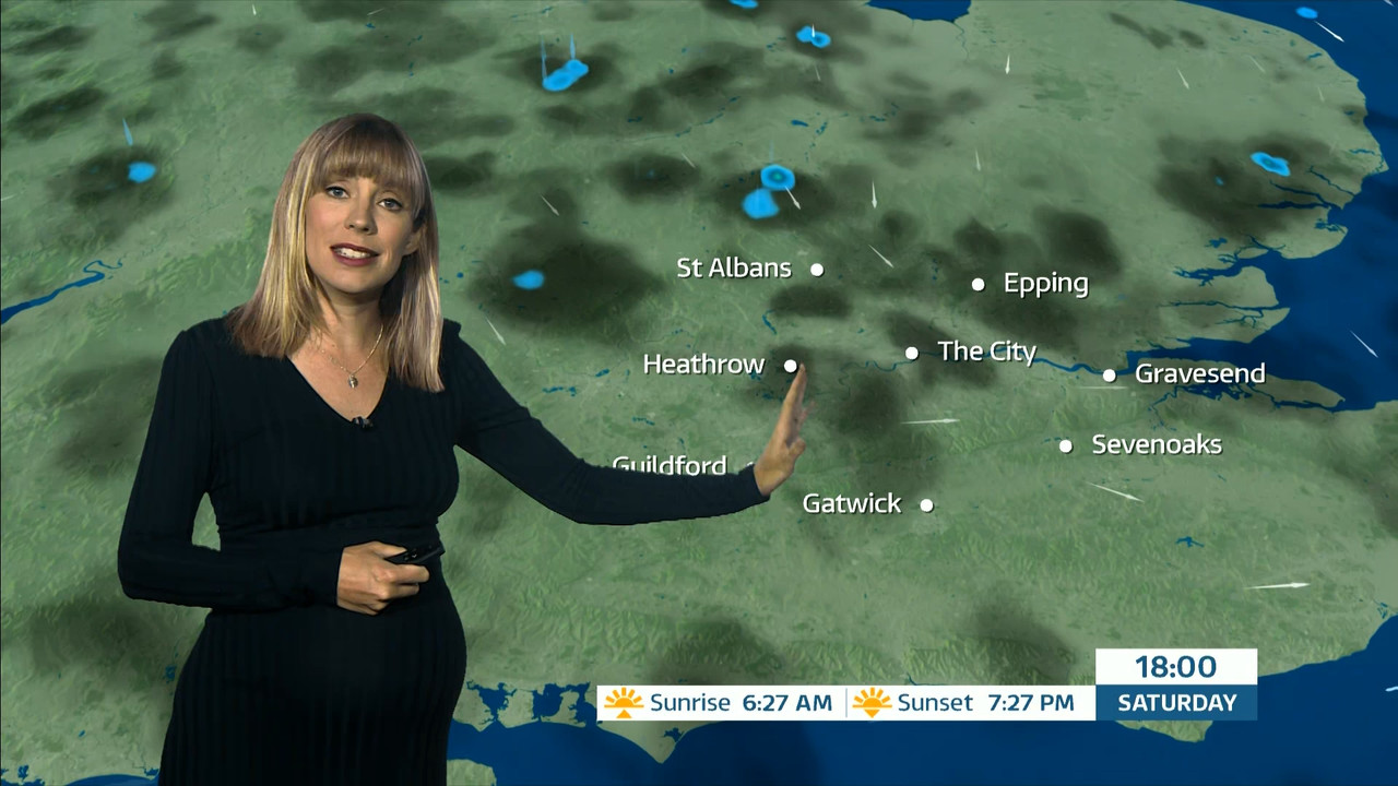 ITV Evening News_20220909_19302025.ts_snapshot_21.24.888