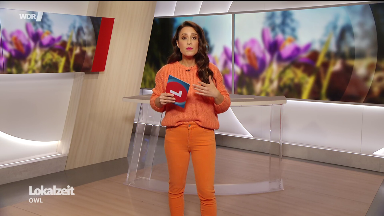 Nina Moghaddam WDR Lokalzeit OWL 11 03 2026 122X Caps 120