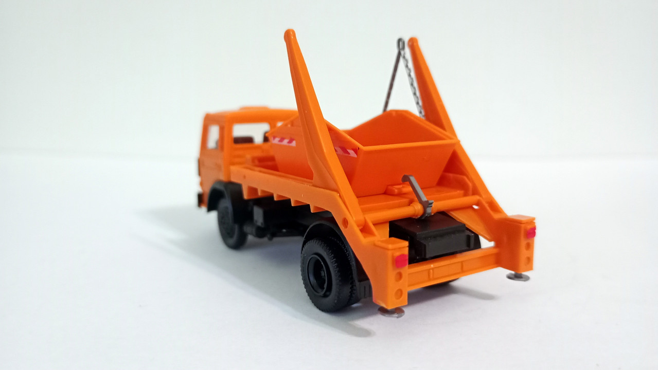 Mach (3289)