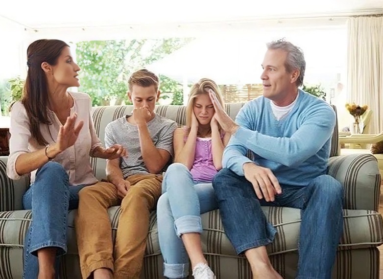 Total Debt Solutions | Debts Help & Advice | Individual Voluntary Arrangement Heart Sign