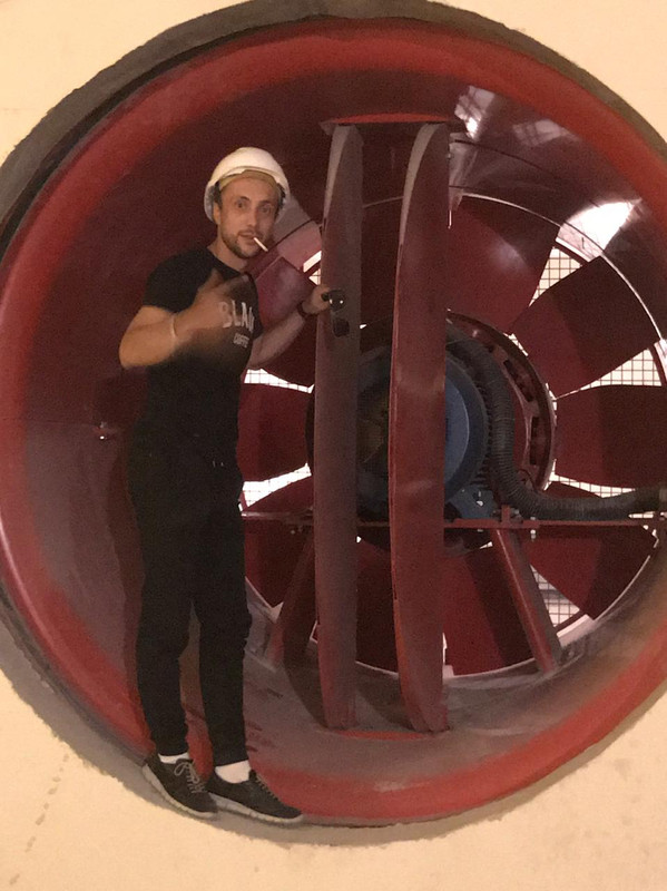 A9686823-BC37-4241-9DAD-ADF0CDDEF606