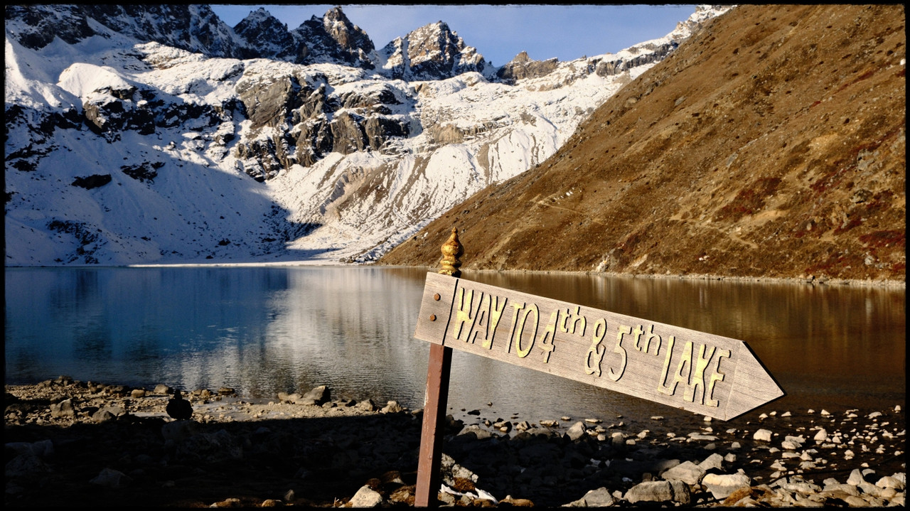 Día 21. Gokyo Fourth Lake - Everest Three Passes Trek: tres pasos, tres cimas, tres campos base (1)