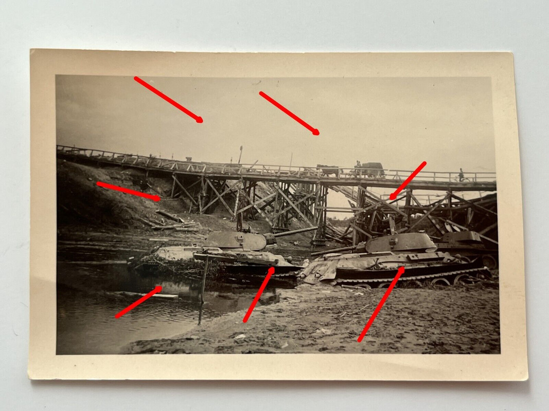 Foto, Panzer im Schlamm, Russland, Brücke, schöne Aufnahme