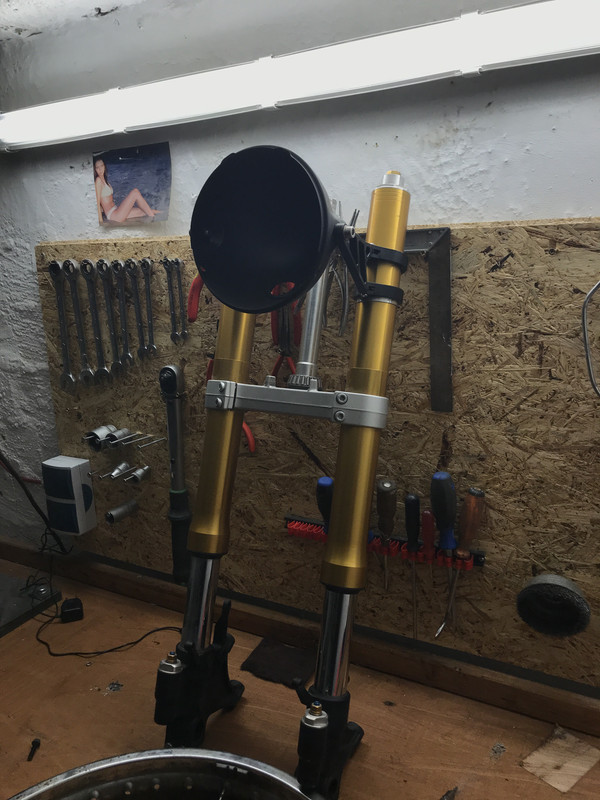 3FCB12B1-C38F-433D-81D7-0D4D89B224B1